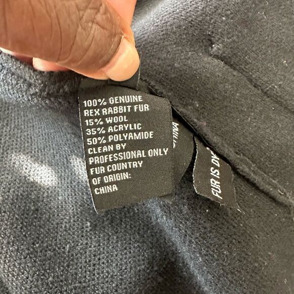 Linda Richard’s Black Knit Sweater Vest w/rabbit Fur Pockets S - Picture 7 of 7